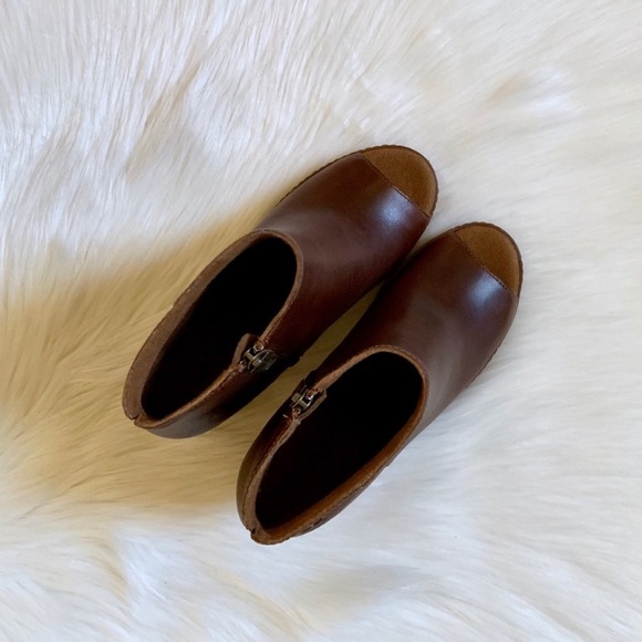 Timberland Brown Tillston Peep Toe Ankle Boot - Picture 3 of 8